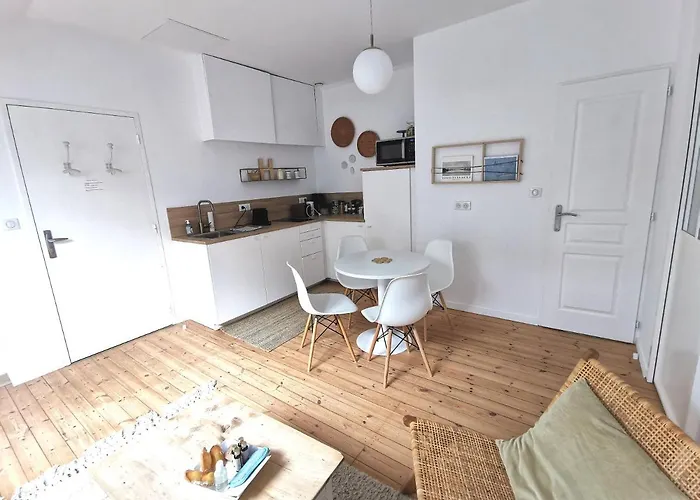 Escapade à Trentemoult ! Le Repaire Du Cap-hornier Appartement *